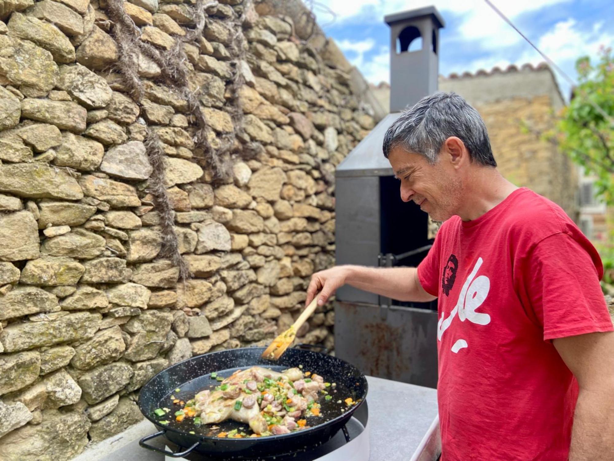 Villa Casa Acollidora I Familiar Amb Jardi I Barbacoa Ager Exterior foto