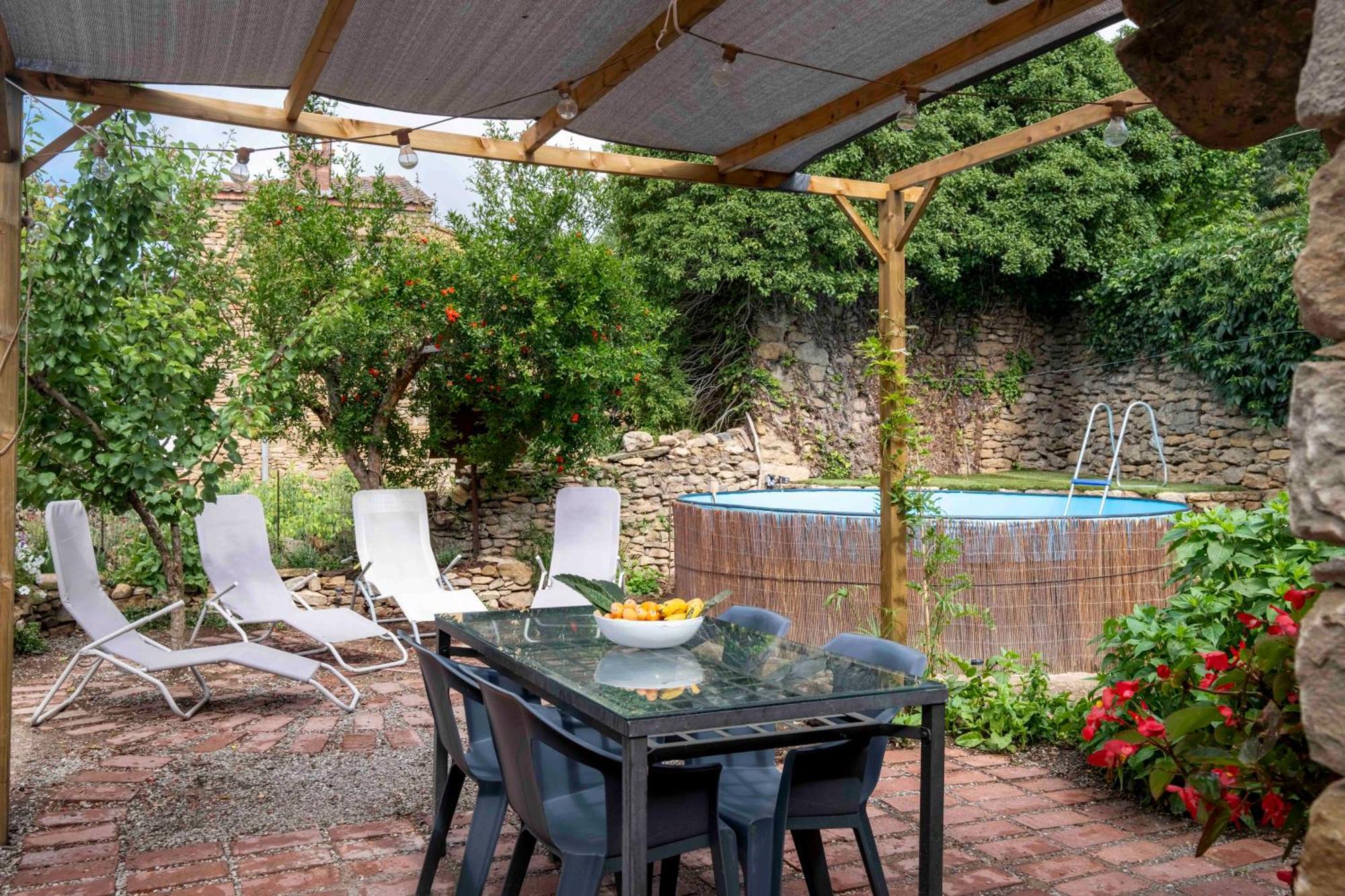 Villa Casa Acollidora I Familiar Amb Jardi I Barbacoa Ager Exterior foto